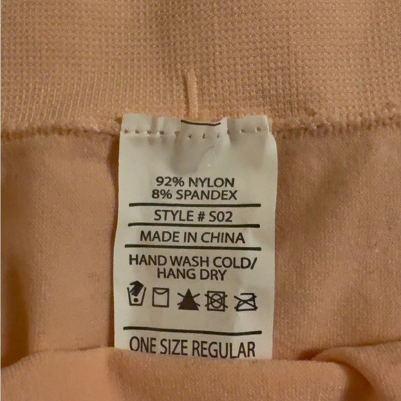 Naturyl by Niykee - 'The OG' Basic Booty Shorts - Baby Pink - One Size - Picture 3 of 3